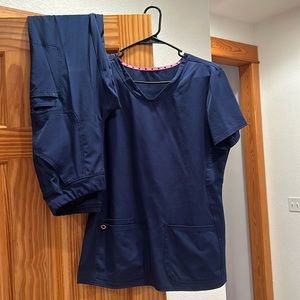HeartSoul navy scrub set